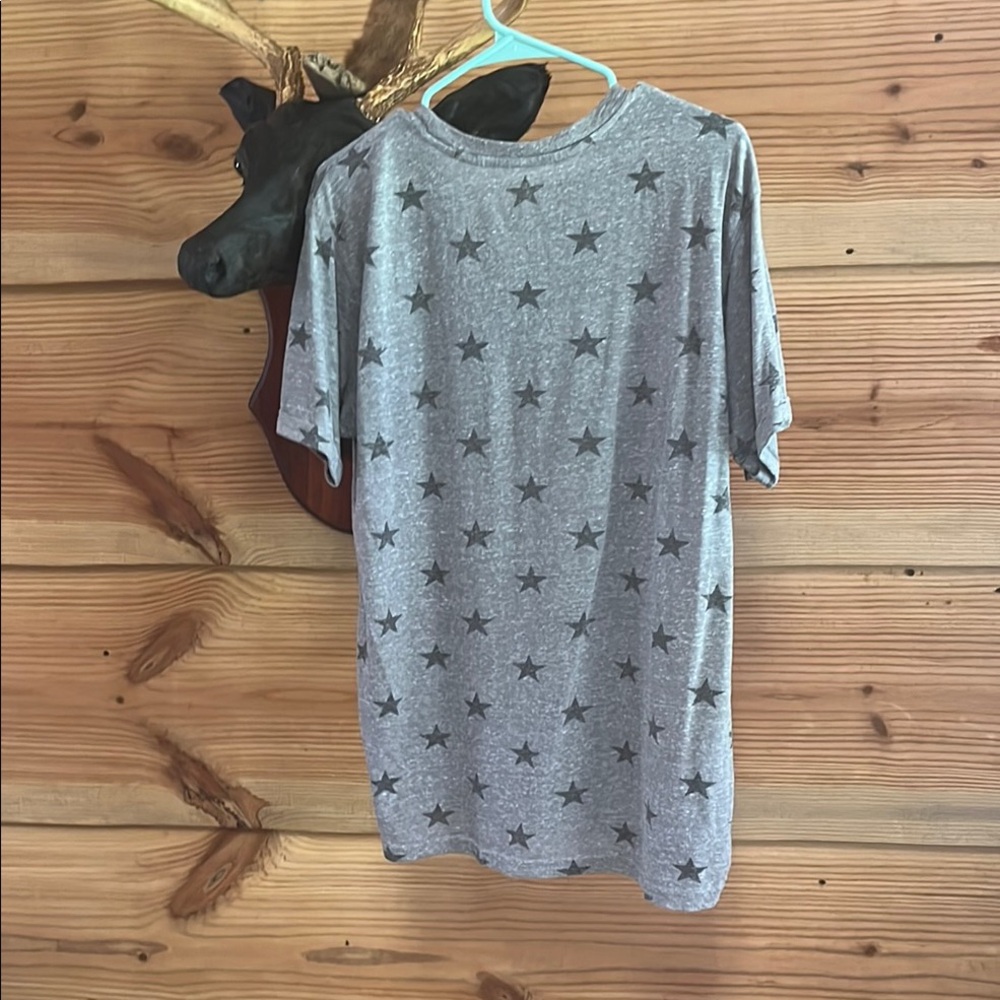 Gray Star Pattern Shirt - Picture 5 of 5